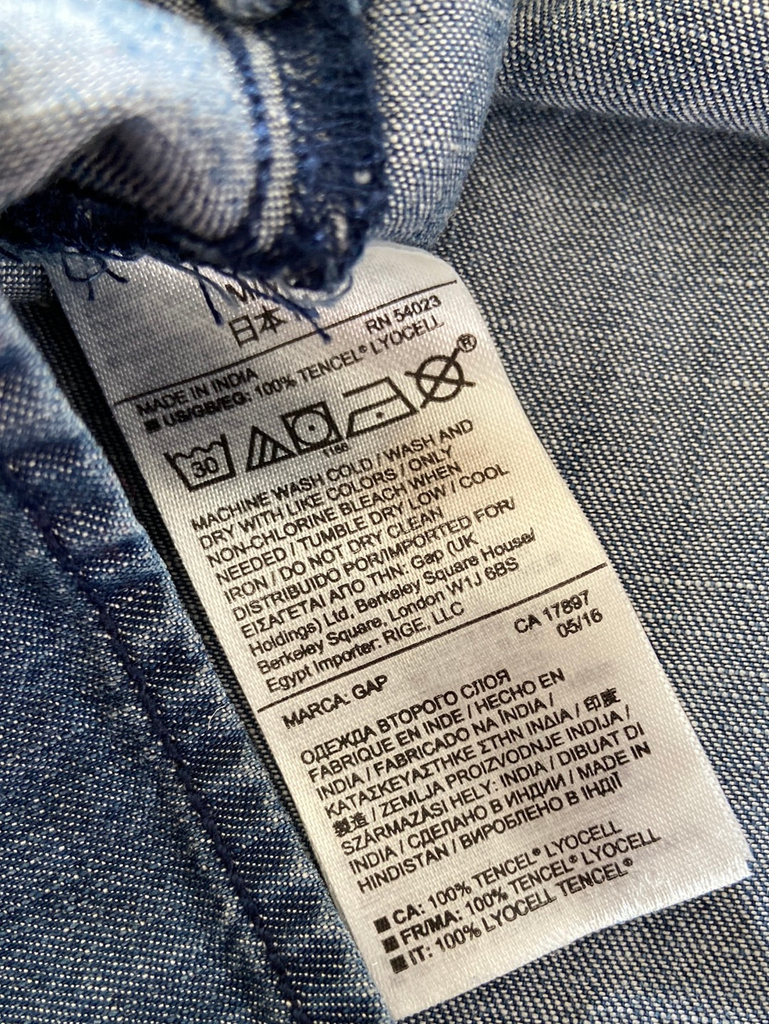 DENIM DRESS Gap Dress Size M