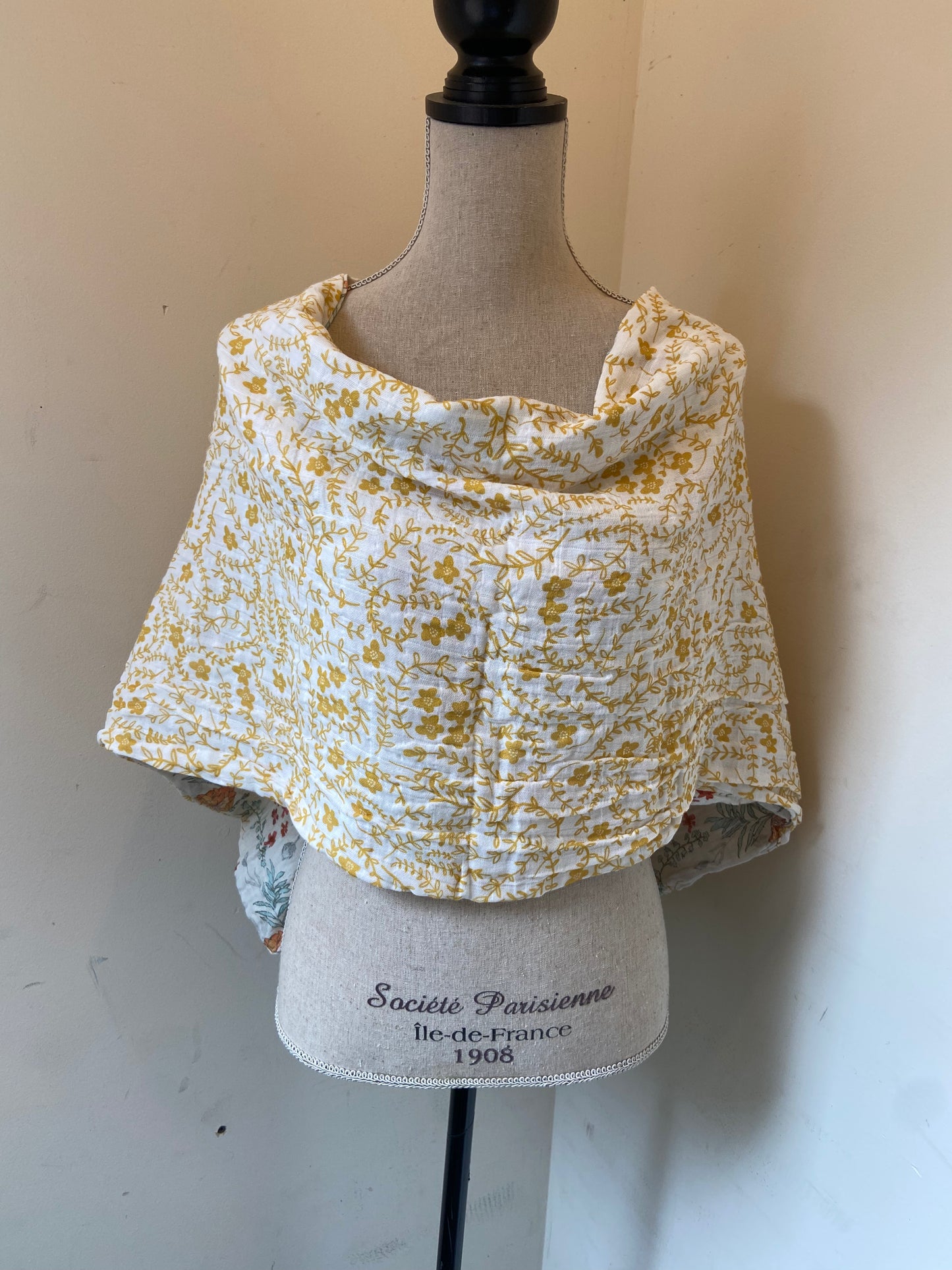 Yellow Marigold Snap Shawl