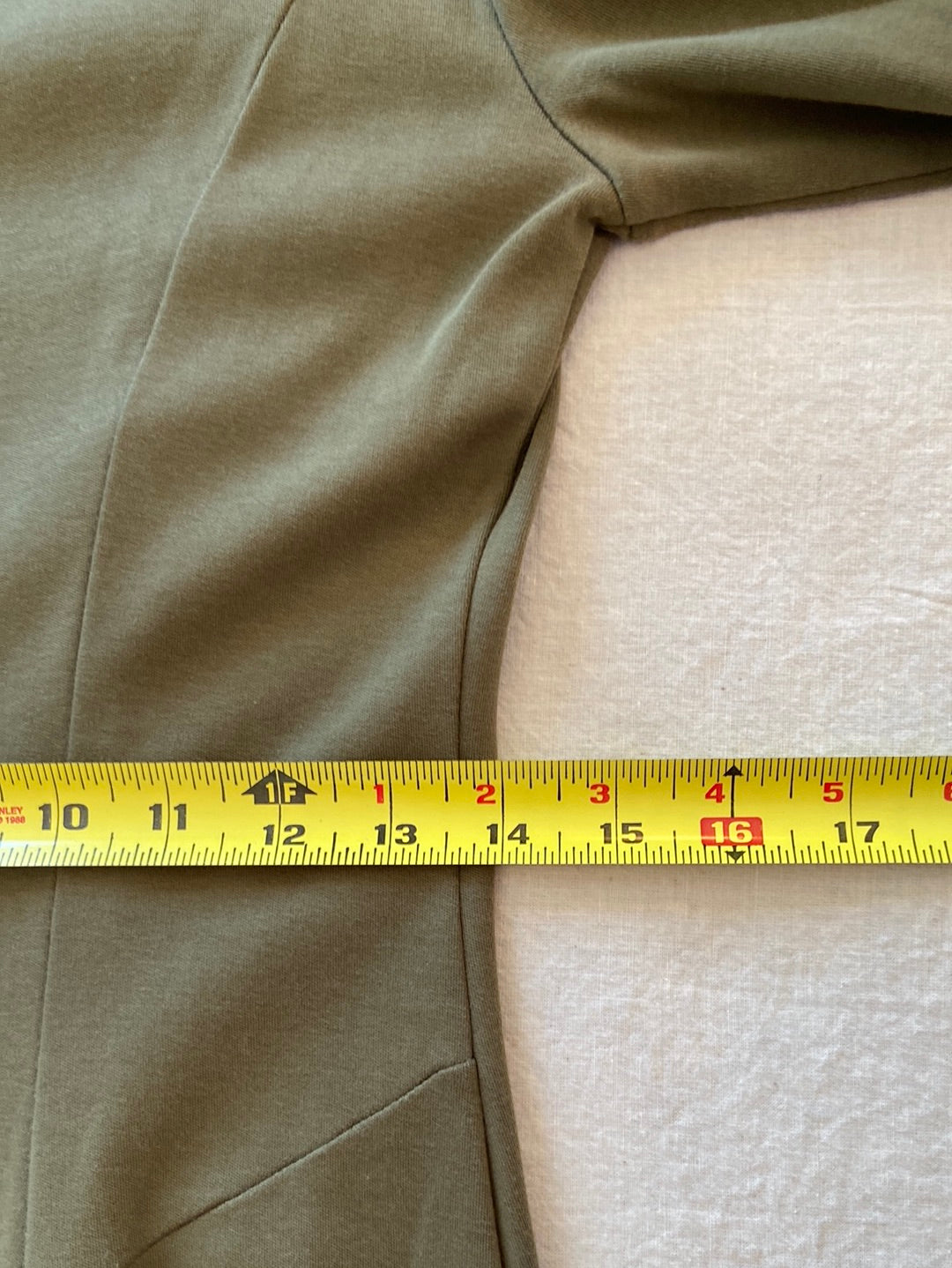 OLIVE GREEN New York and Co Size M
