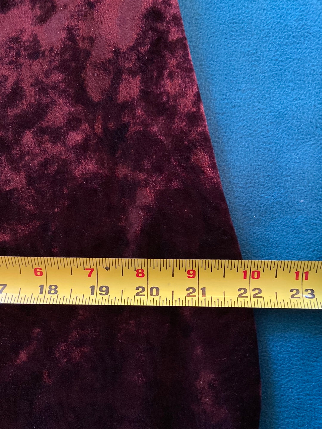 MAROON VELVET London Times Size 10