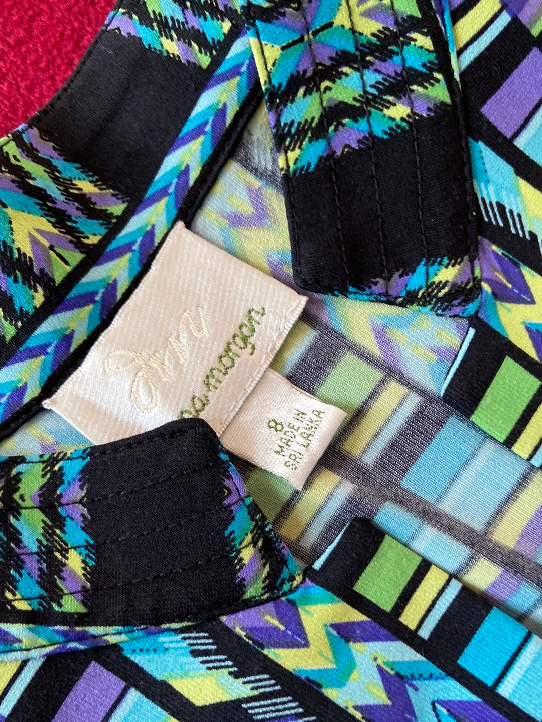 GEOMETRIC Donna Morgan Size 8