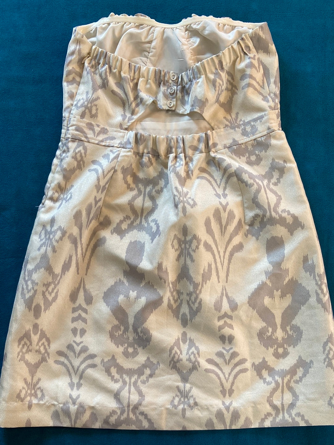 IVORY IKAT PRINT American Eagle Size 10
