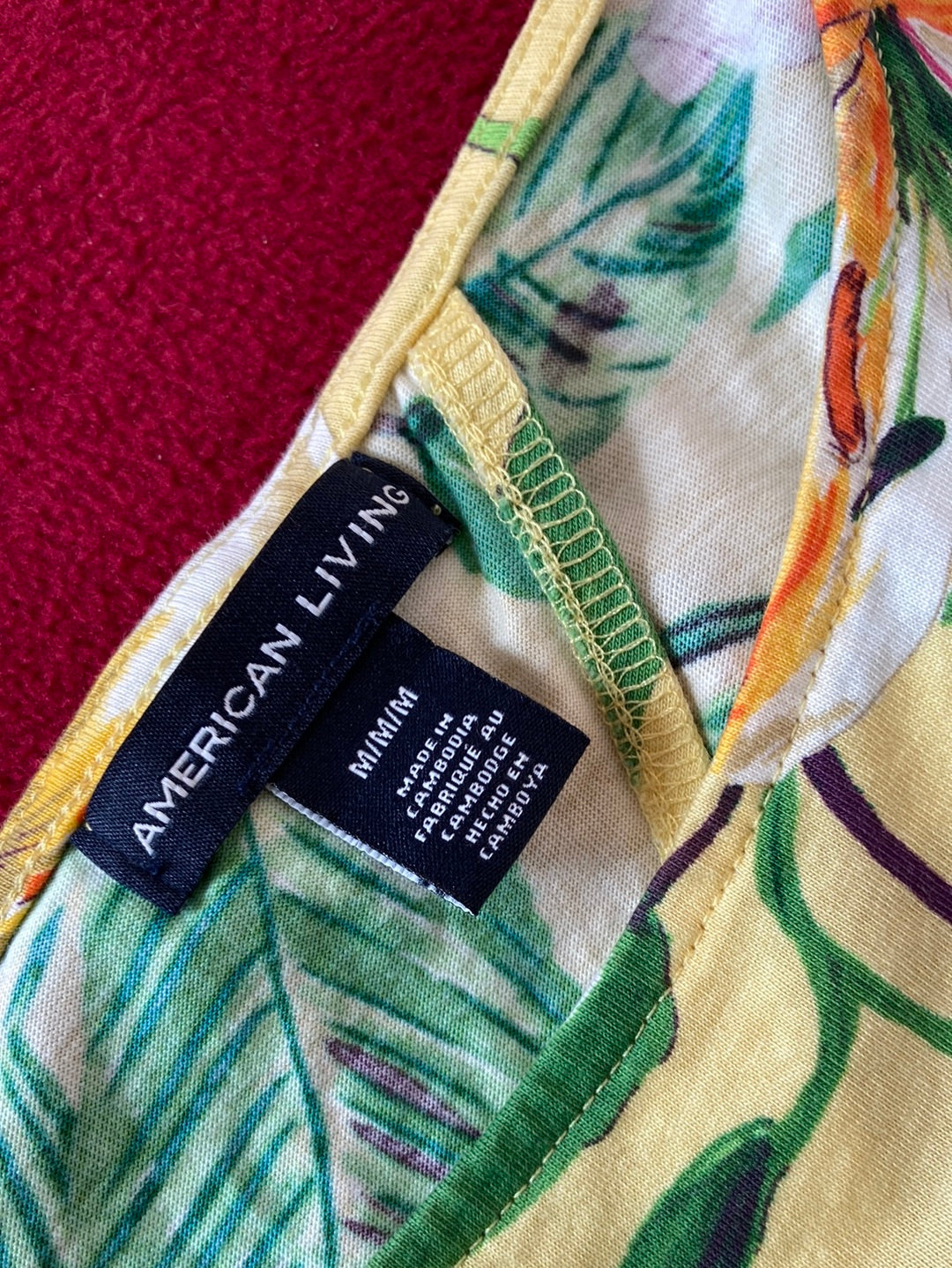 YELLOW LILIES American Living Dress Size M