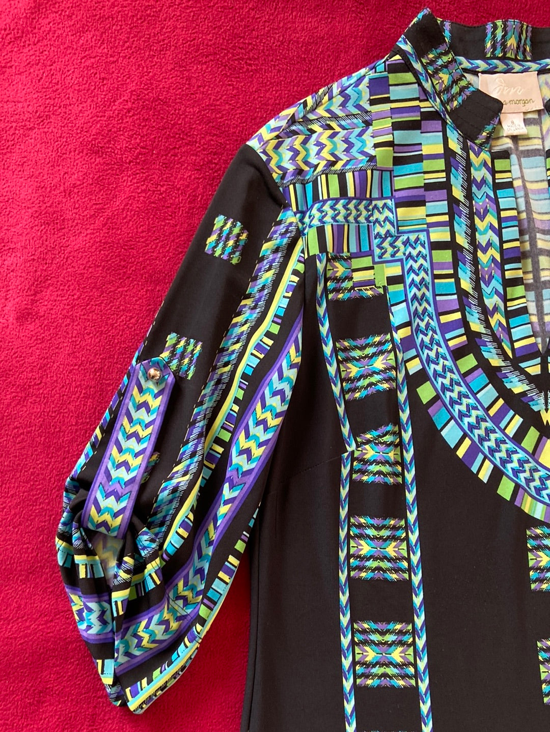GEOMETRIC Donna Morgan Size 8