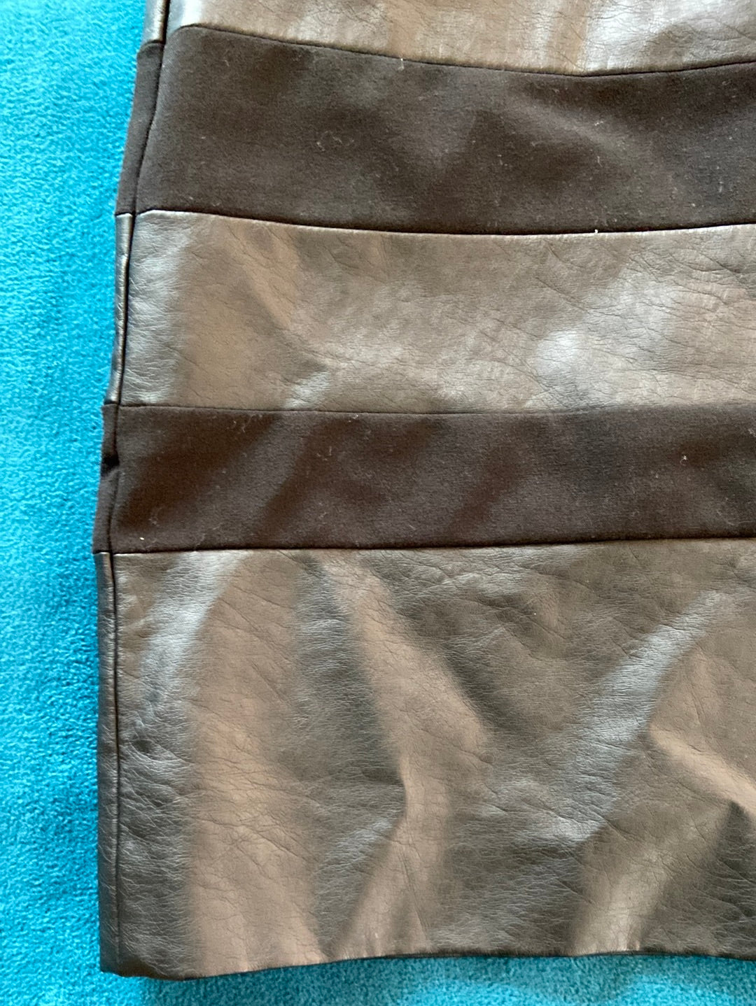 SLEEK BLACK Ralph Lauren Size 6