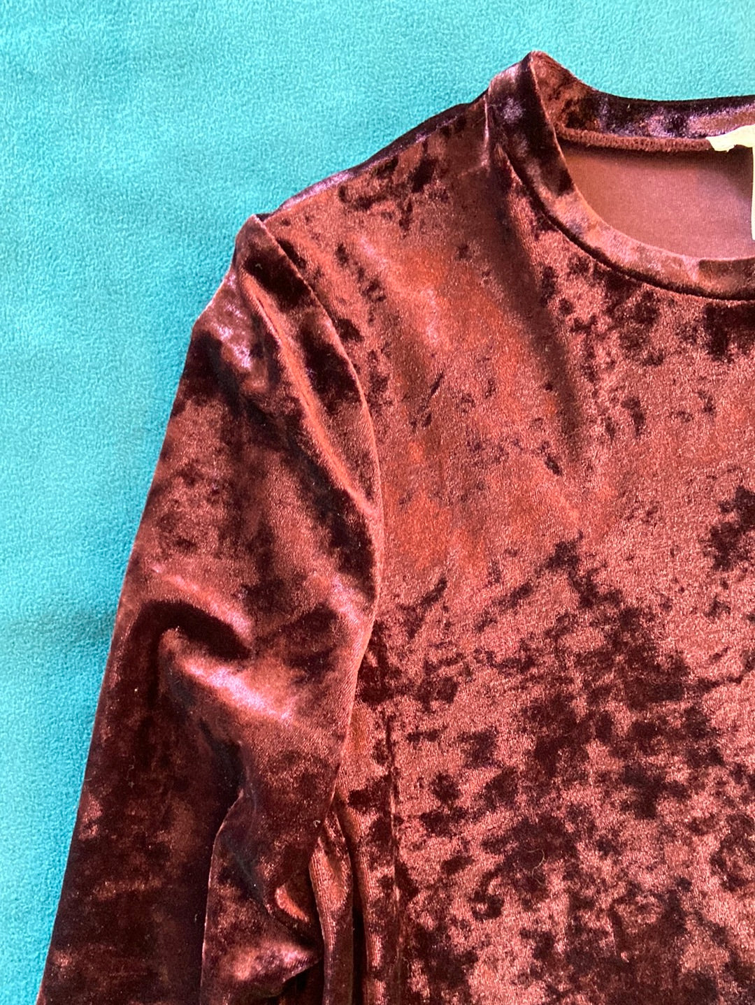 MAROON VELVET London Times Size 10