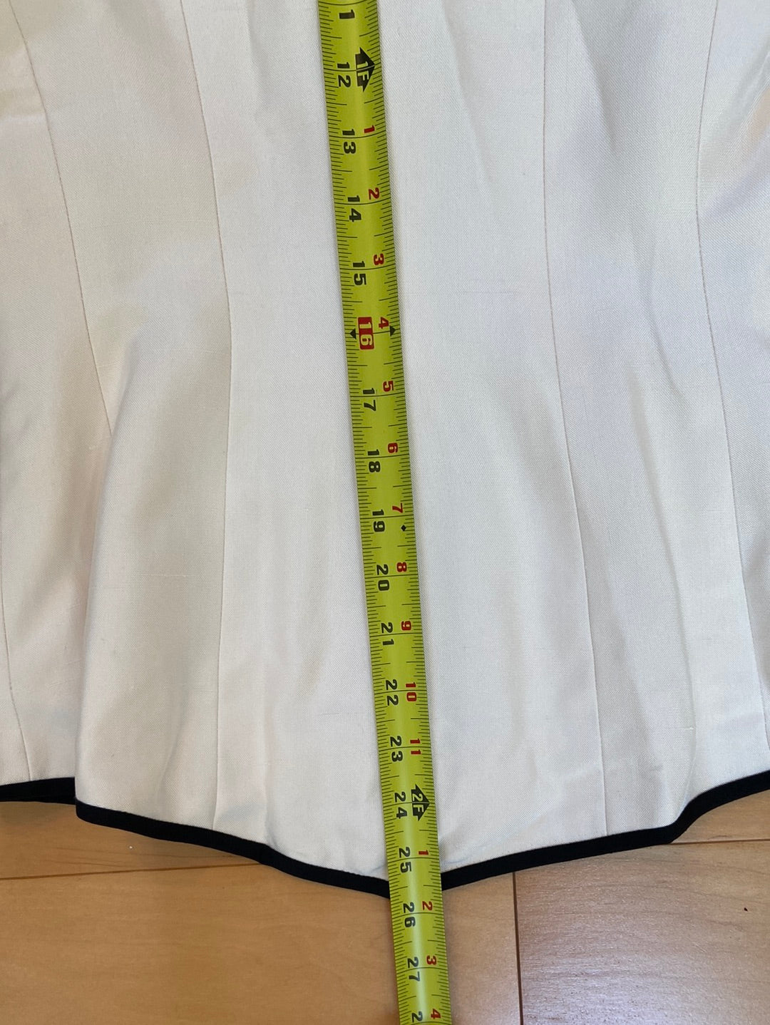 TUXEDO SUIT Nona Maldonado Size 8