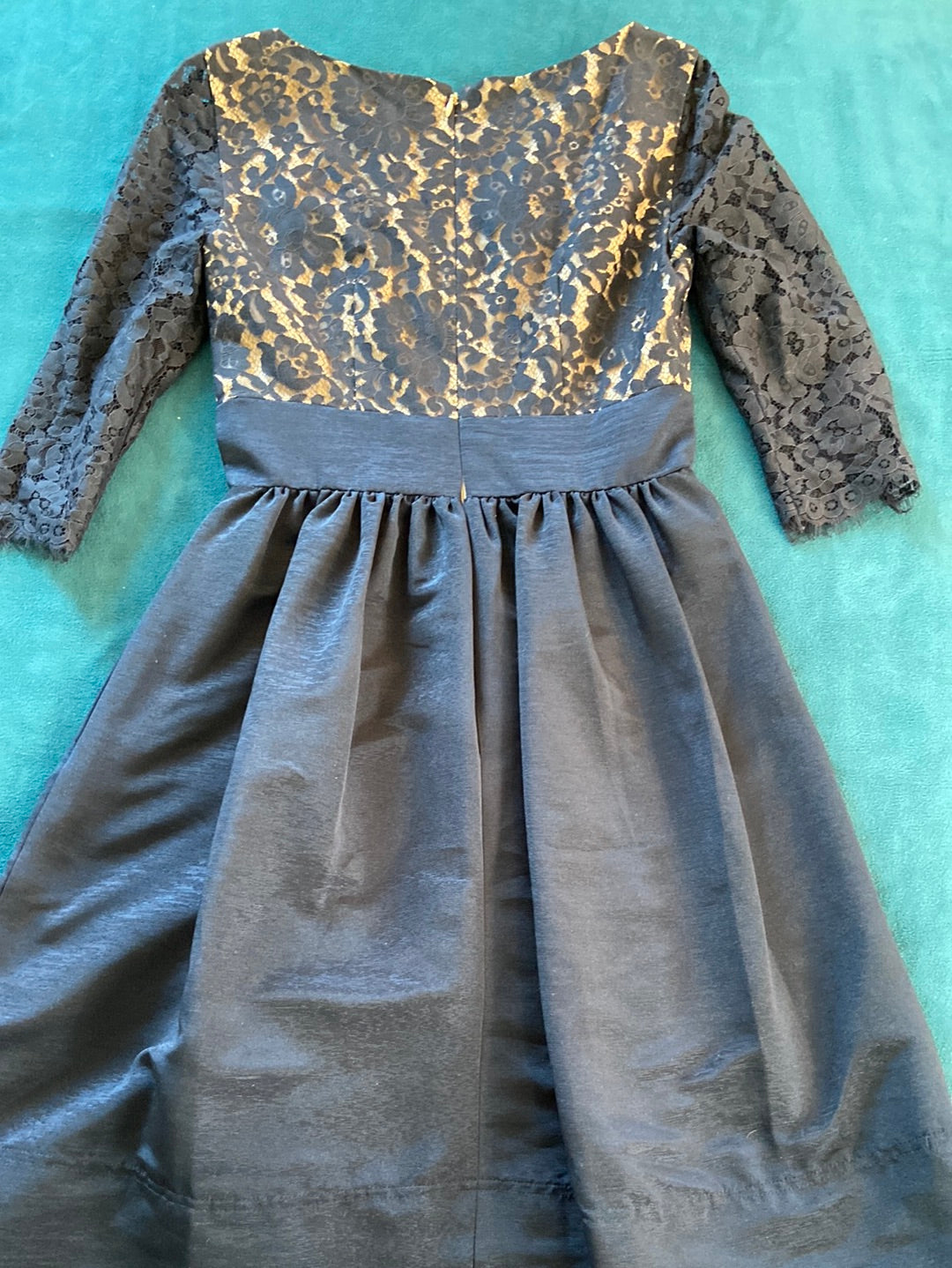 NAVY LACE Eliza J Size 2