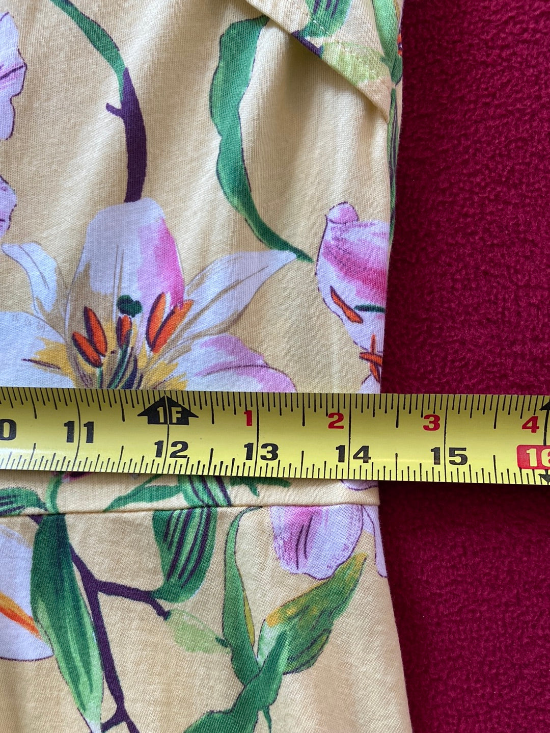 YELLOW LILIES American Living Dress Size M