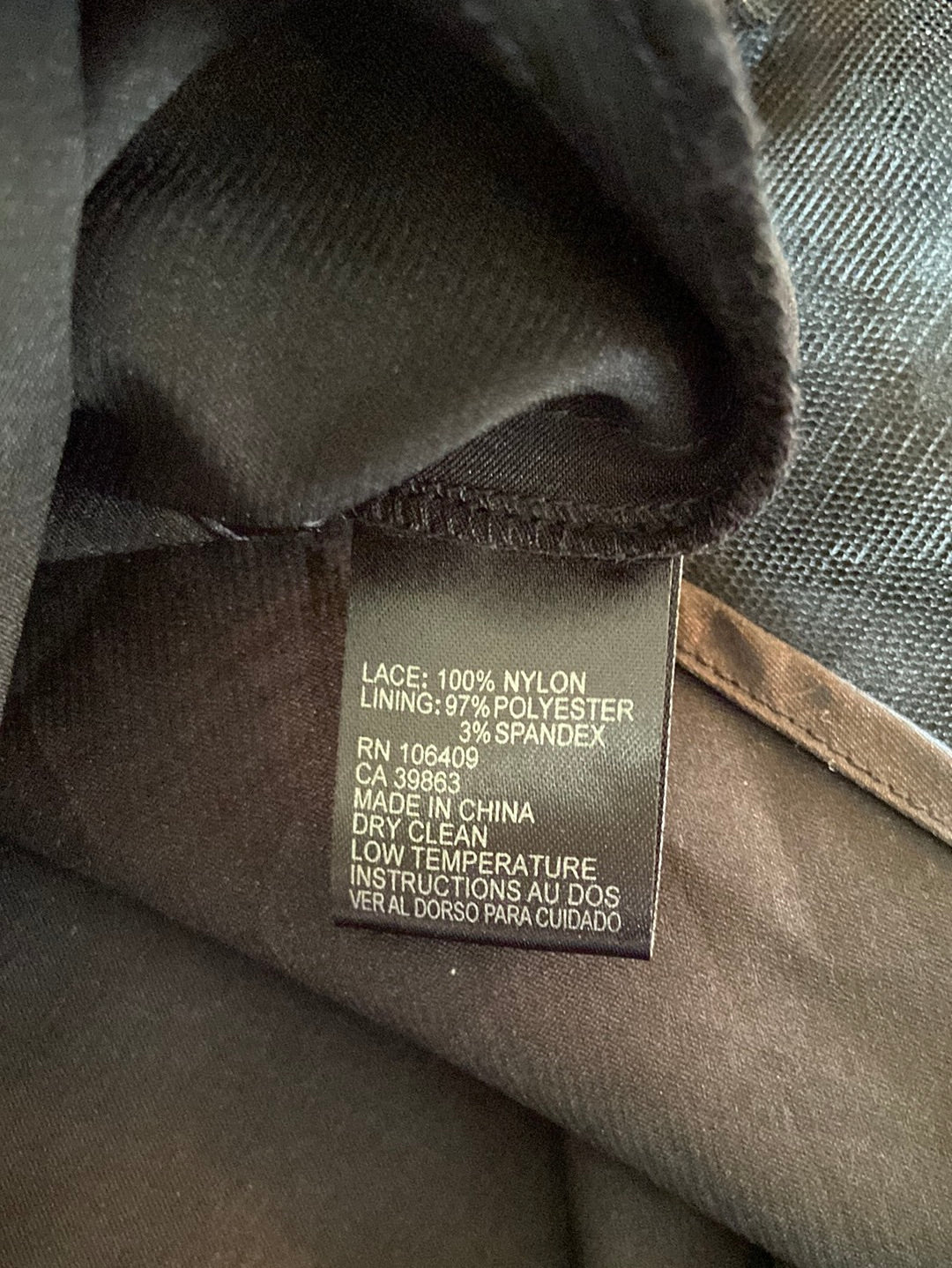 SHEER GOLDEN Tahari Size 10