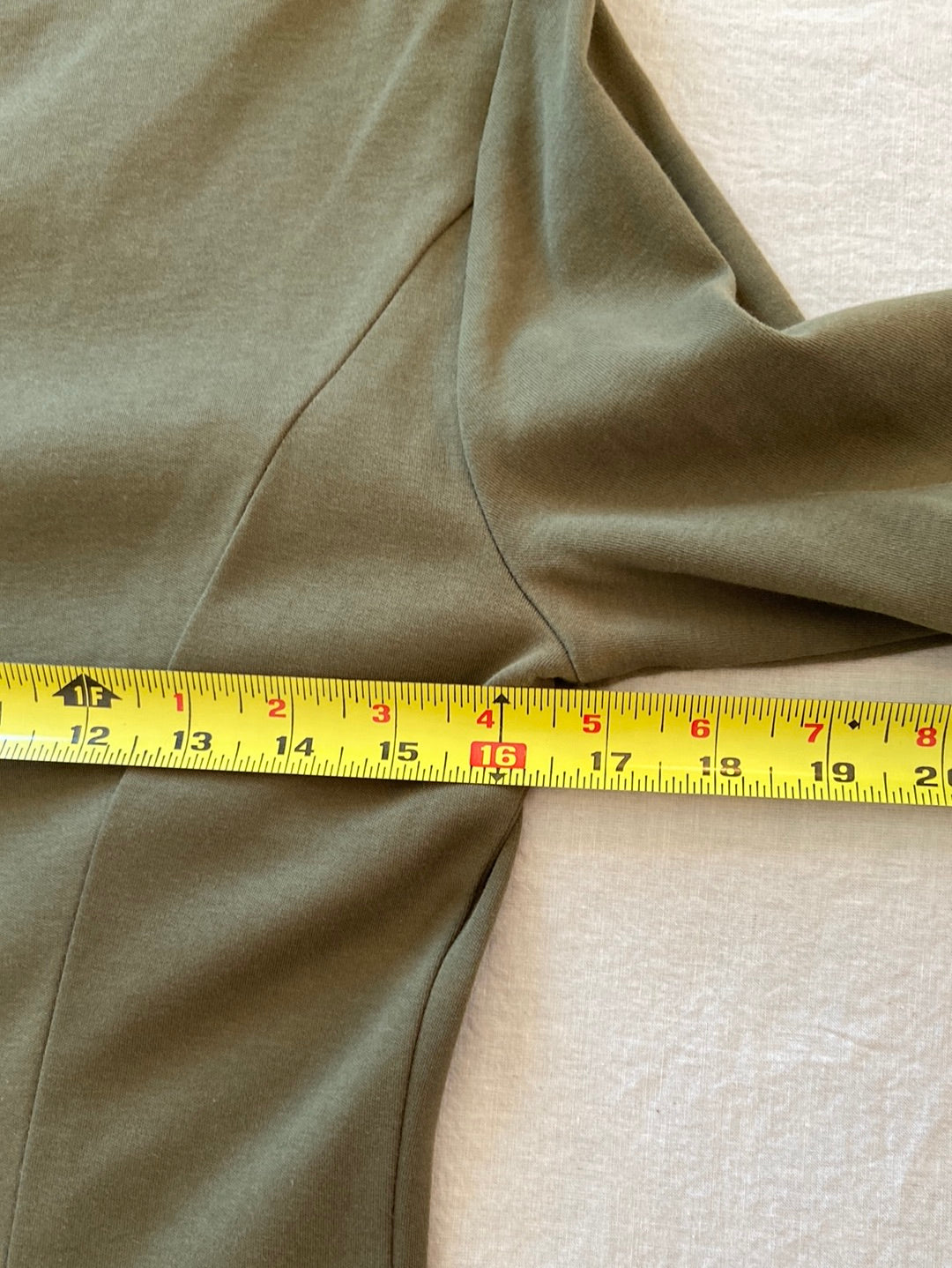 OLIVE GREEN New York and Co Size M